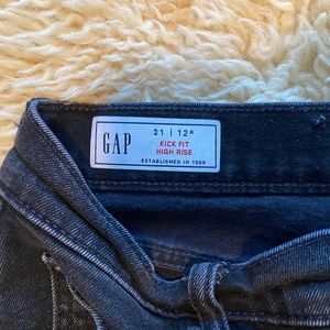 Gap High Rise Kick Fit ankle jeans
